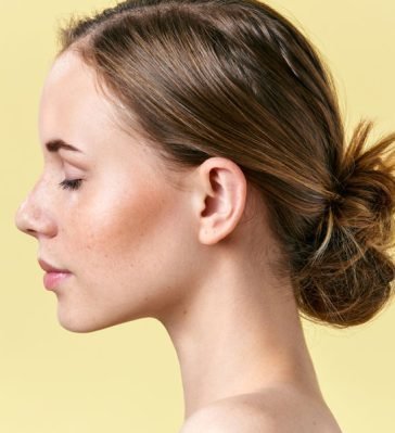 Dermaplaning-Berkhamsted-Why-We-Love-Dermaplaning-Blog-Image